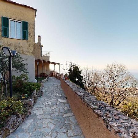 B&B La Canonica - Svegliarsi A Verezzi Borgio Verezzi Exterior photo
